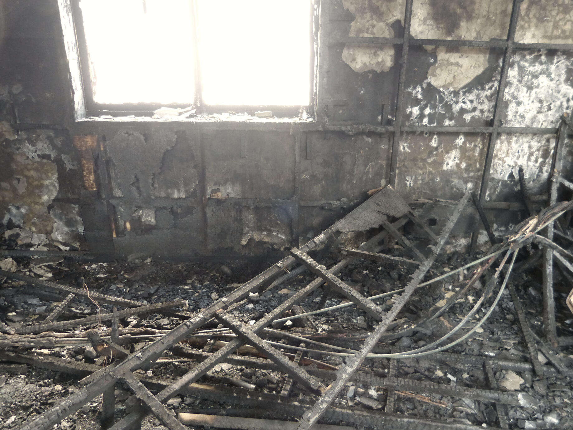 24.把外在的批判，轉成內在的覺察。