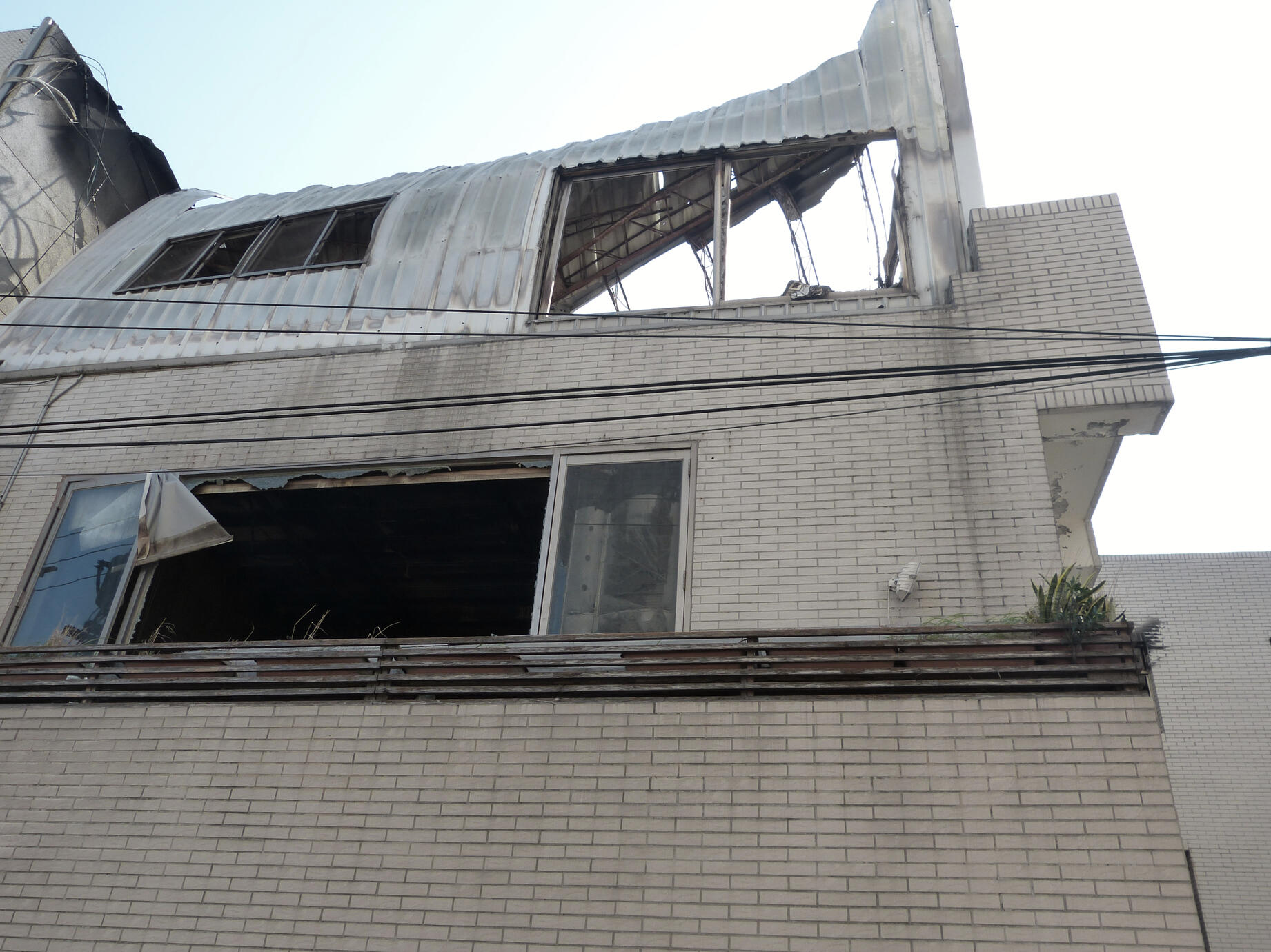 35.黑色不是結束，是修復的顏色。